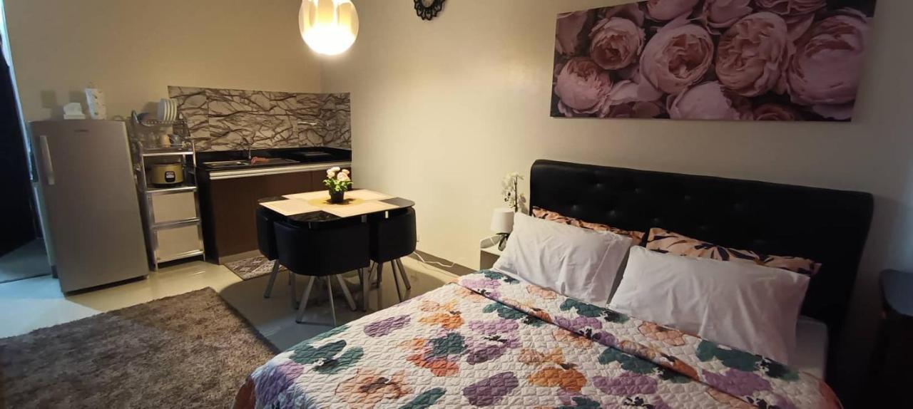 Katliza Condotel Kassel Residences Paranaque City ภายนอก รูปภาพ
