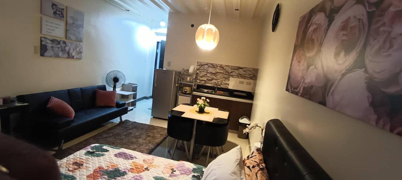 Katliza Condotel Kassel Residences Paranaque City ภายนอก รูปภาพ
